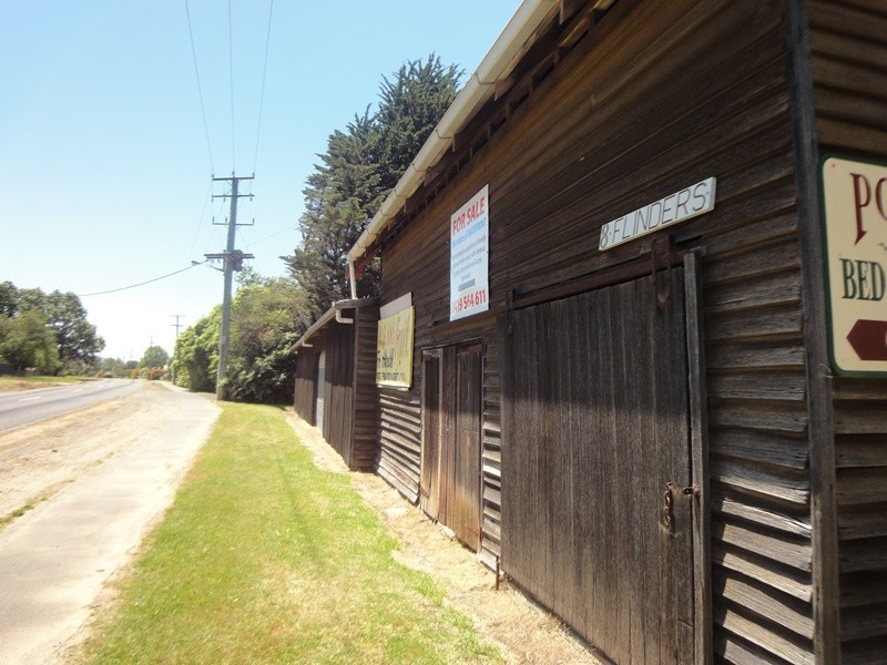 8 Flinders Street, Beauty Point TAS 7270