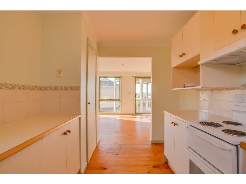 84 Oxford Street, Beauty Point TAS 7270