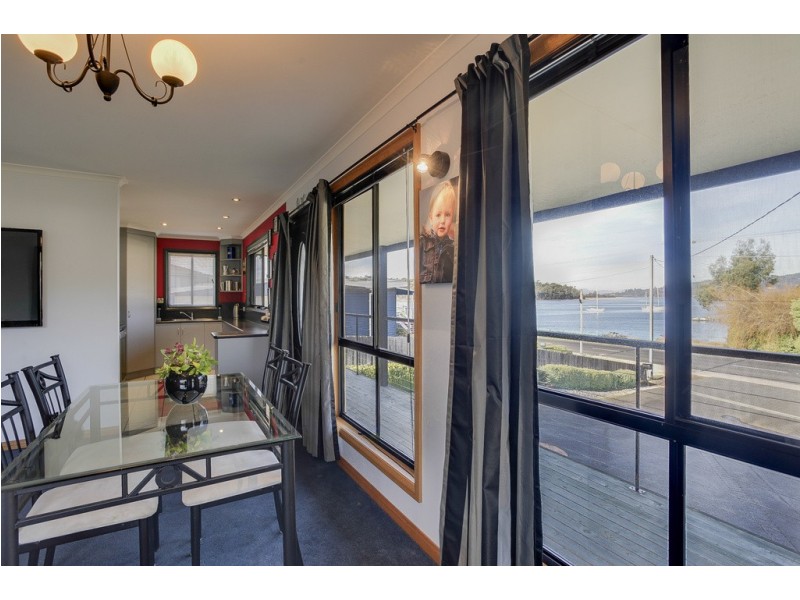 77 Gravelly Beach Rd, Blackwall TAS 7275