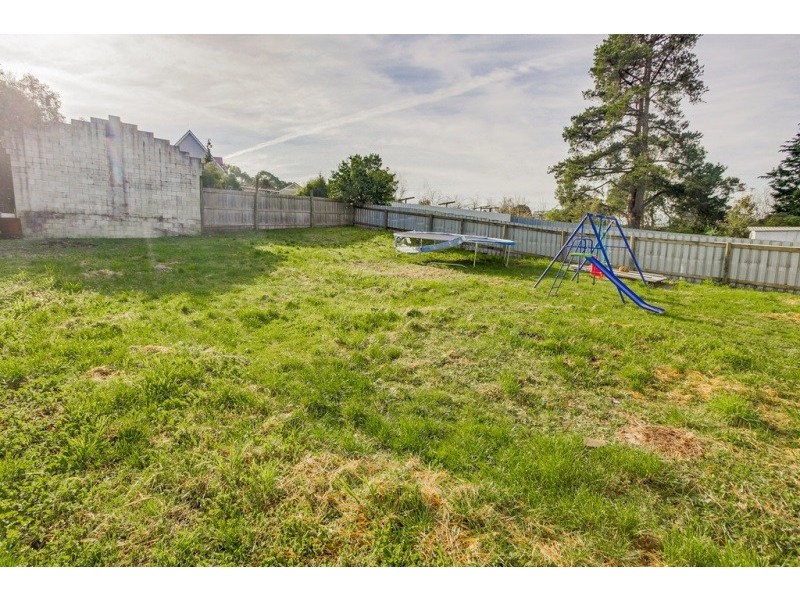 77 Gravelly Beach Rd, Blackwall TAS 7275