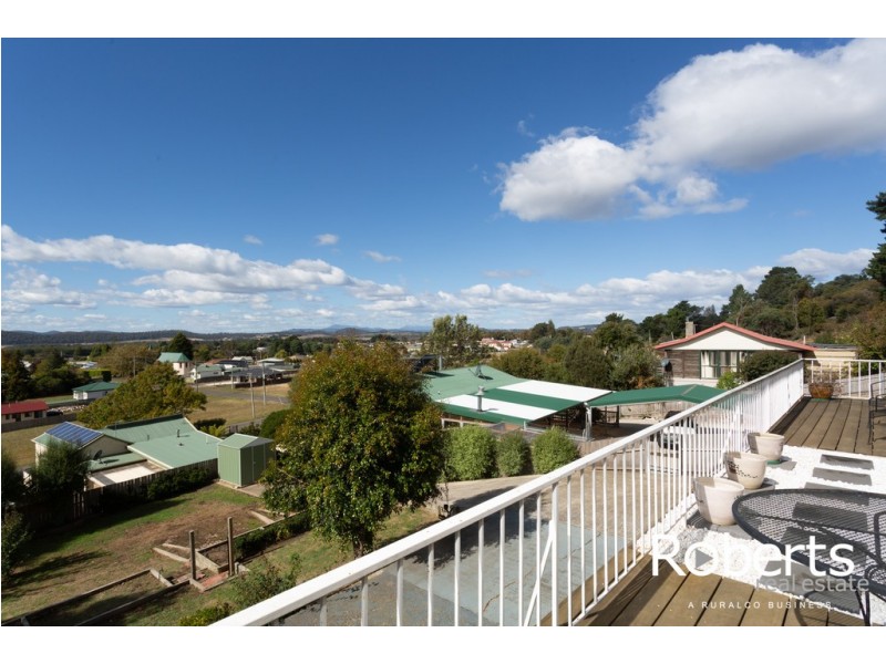 14 Brooklyn Street, Beaconsfield TAS 7270