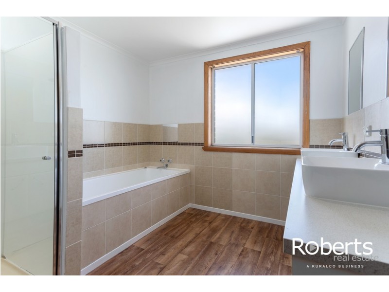 14 Brooklyn Street, Beaconsfield TAS 7270