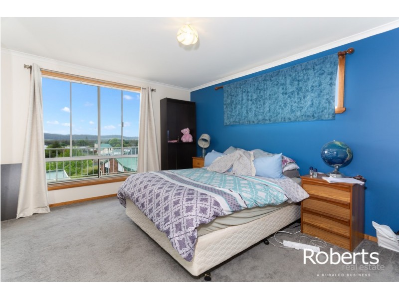 14 Brooklyn Street, Beaconsfield TAS 7270