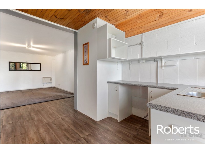 14 Brooklyn Street, Beaconsfield TAS 7270