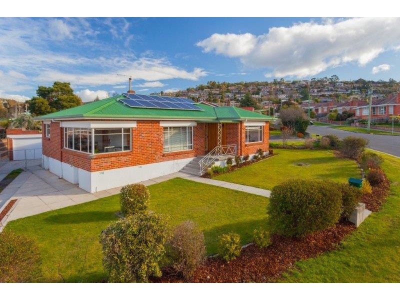 10 Fairway Crescent, Riverside TAS 7250