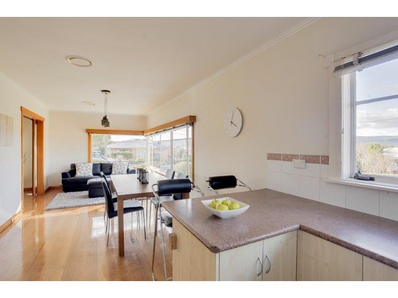 10 Fairway Crescent, Riverside TAS 7250