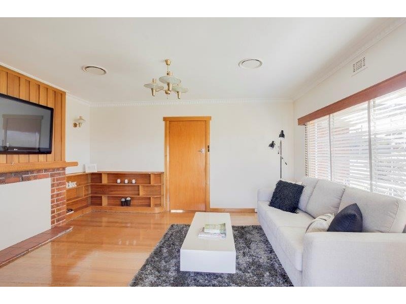 10 Fairway Crescent, Riverside TAS 7250