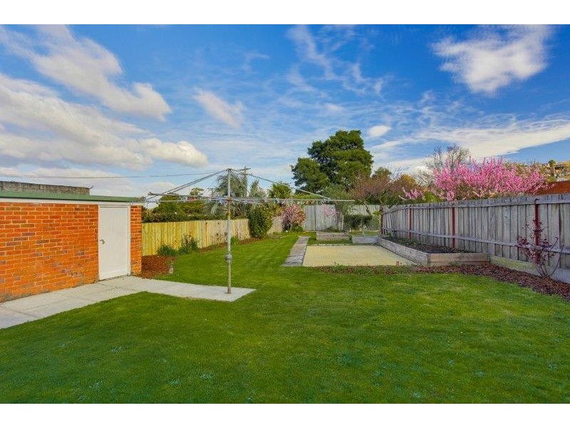 10 Fairway Crescent, Riverside TAS 7250
