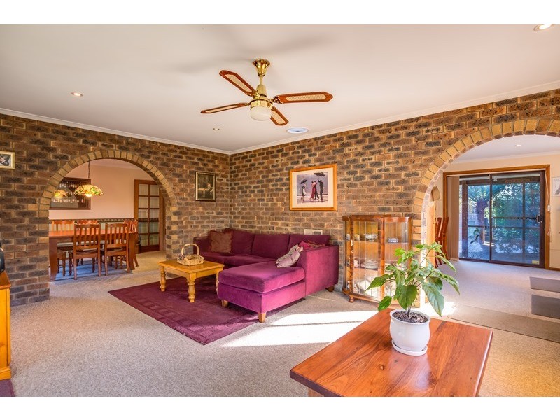 166 Main Road, Exeter TAS 7275