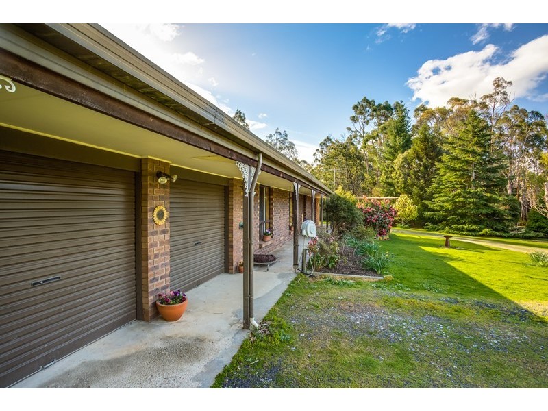 166 Main Road, Exeter TAS 7275
