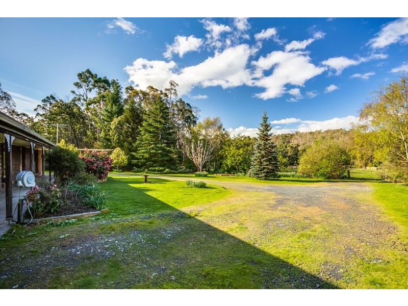 166 Main Road, Exeter TAS 7275