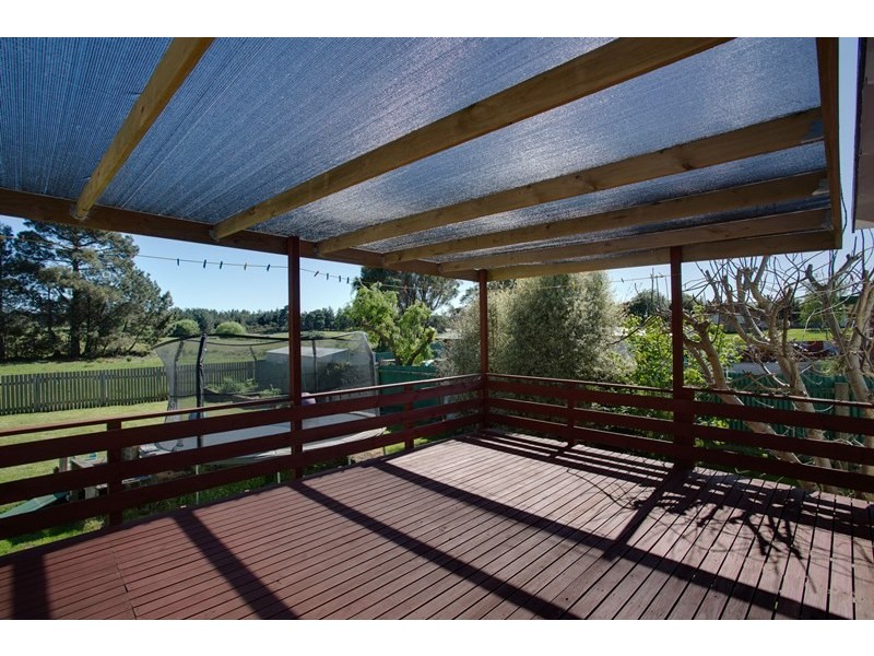 16 Crowther Street, Beaconsfield TAS 7270