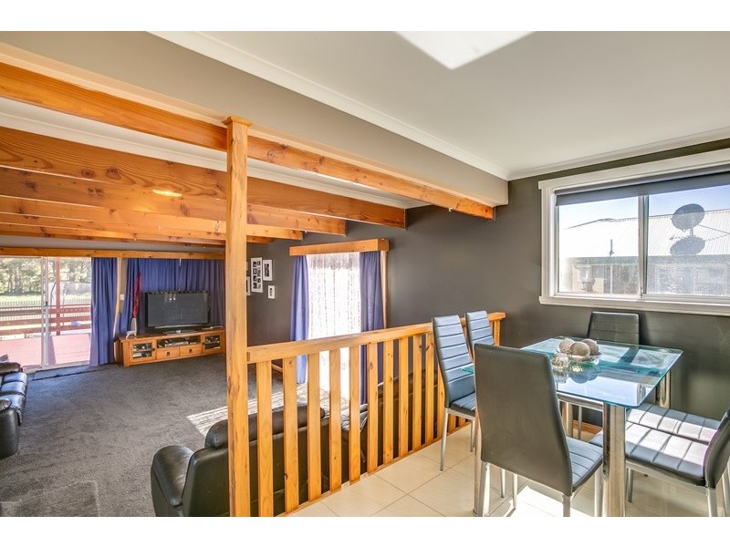 16 Crowther Street, Beaconsfield TAS 7270