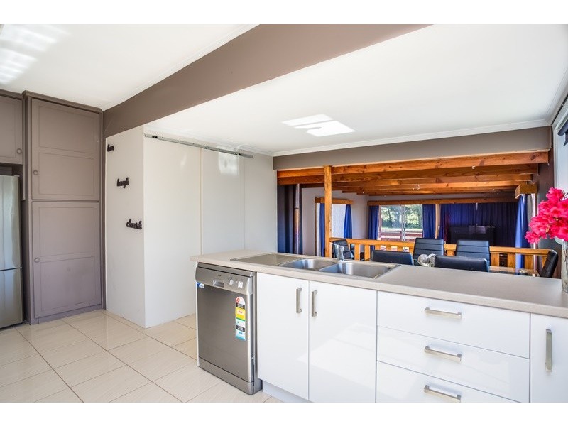 16 Crowther Street, Beaconsfield TAS 7270