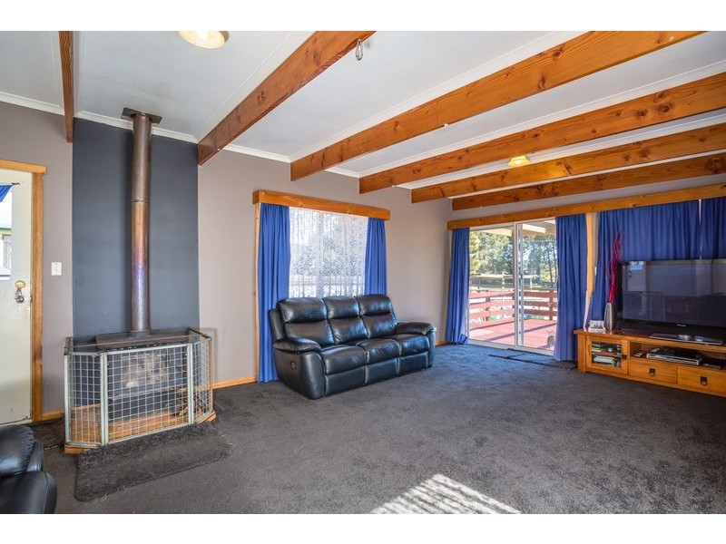 16 Crowther Street, Beaconsfield TAS 7270