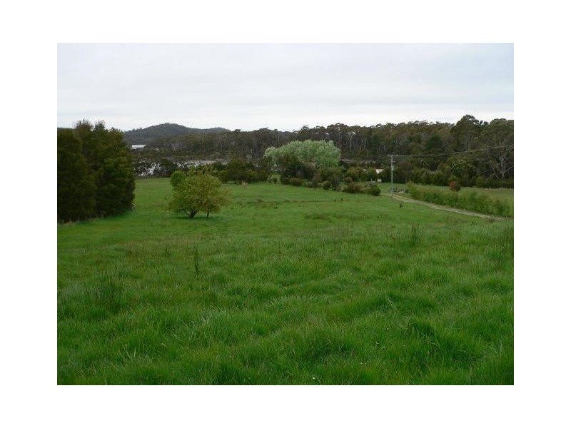 Lots1-4, 8 Flinders Street, Beauty Point TAS 7270