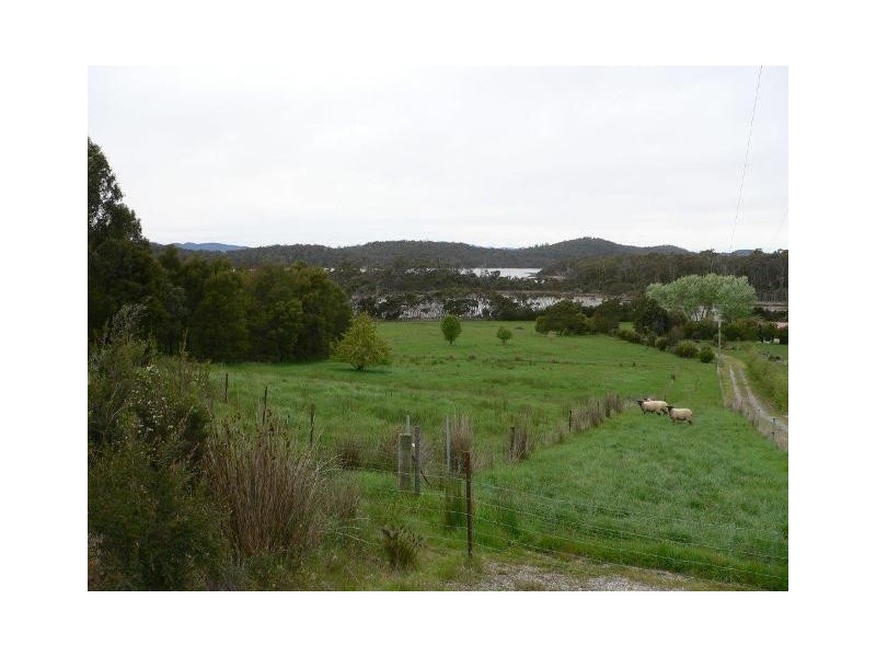 Lots1-4, 8 Flinders Street, Beauty Point TAS 7270