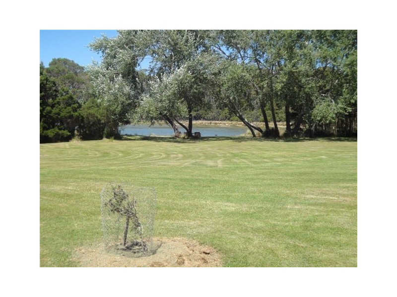 Lots1-4, 8 Flinders Street, Beauty Point TAS 7270