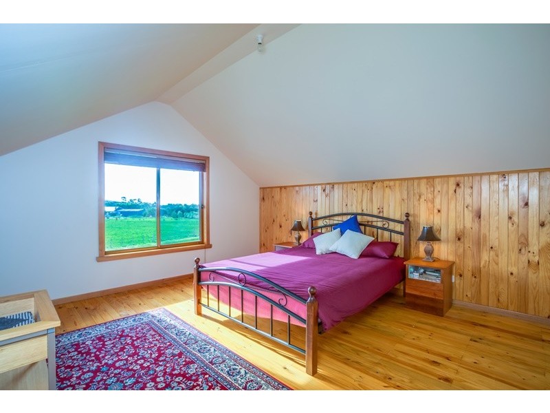 389 Clarence Point Road, Clarence Point TAS 7270