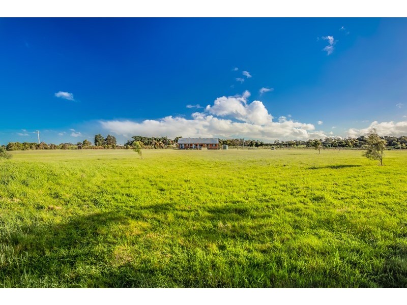 389 Clarence Point Road, Clarence Point TAS 7270