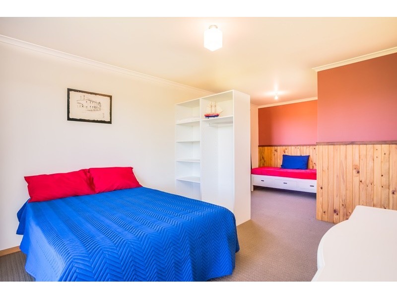 389 Clarence Point Road, Clarence Point TAS 7270