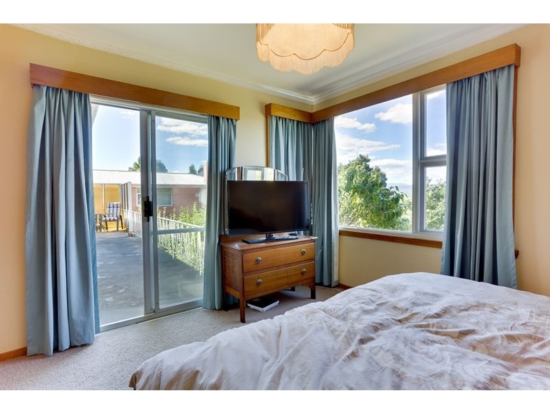 17 Redwood Cres, Youngtown TAS 7249