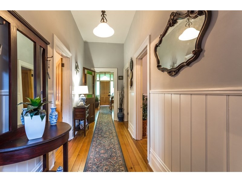 6 Delamere Crescent, Trevallyn TAS 7250