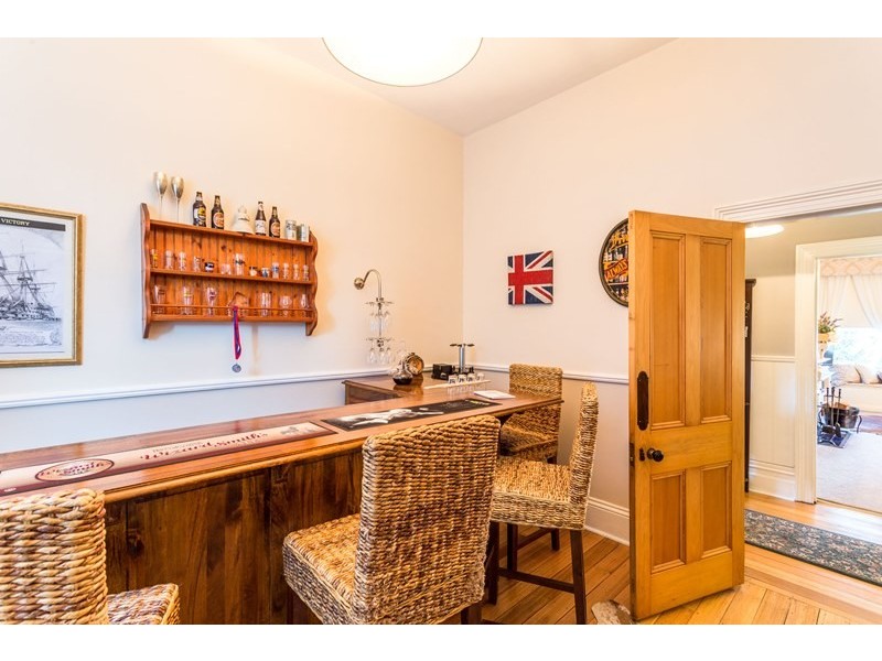 6 Delamere Crescent, Trevallyn TAS 7250
