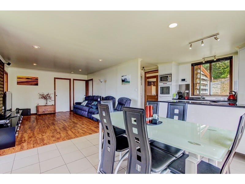 3 Crozier Street, Beauty Point TAS 7270