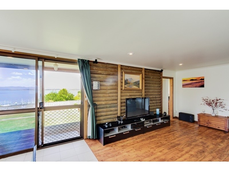 3 Crozier Street, Beauty Point TAS 7270