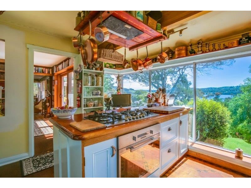 180 Paper Beach Road, Swan Point TAS 7275