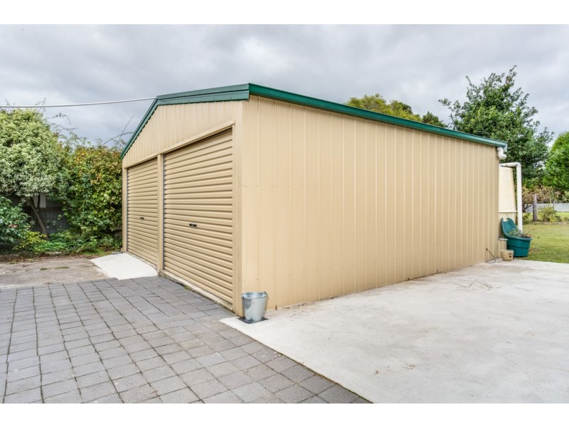 19 West Arm Road, Beauty Point TAS 7270