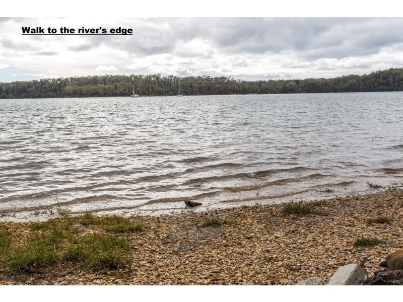 19 West Arm Road, Beauty Point TAS 7270