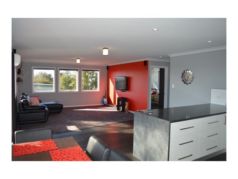 283 Murchison Hwy, Somerset TAS 7322