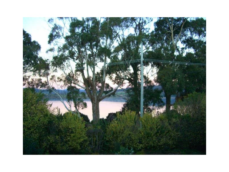 23 Beach Road, Gravelly Beach TAS 7276