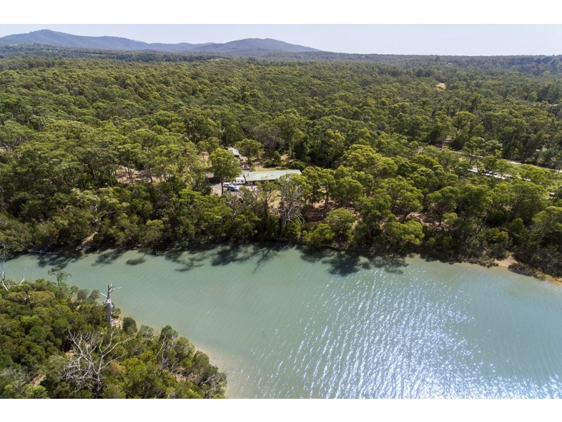 586 Greens Beach Road, York Town TAS 7270