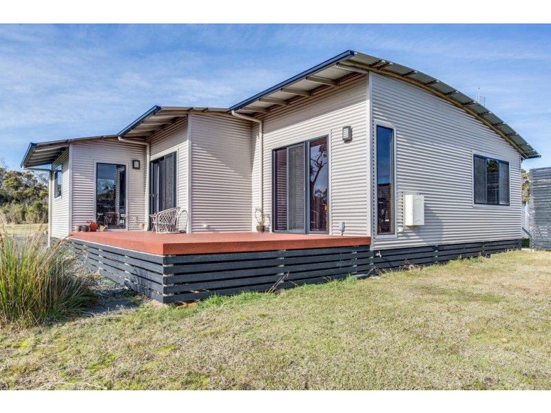 106 Soldiers Settlement Road, George Town TAS 7253