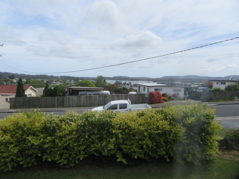 33 Ross Street, Beauty Point TAS 7270