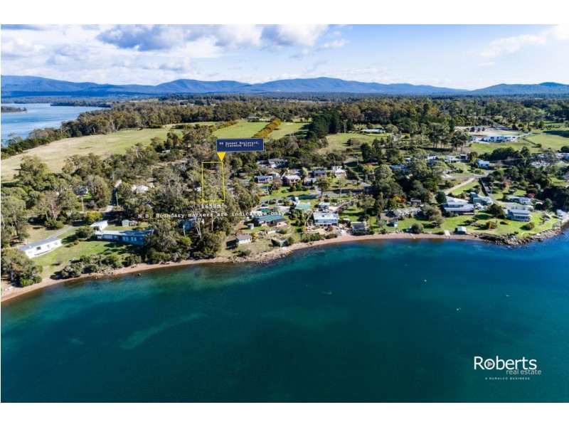 88 Sunset Boulevard, Clarence Point TAS 7270