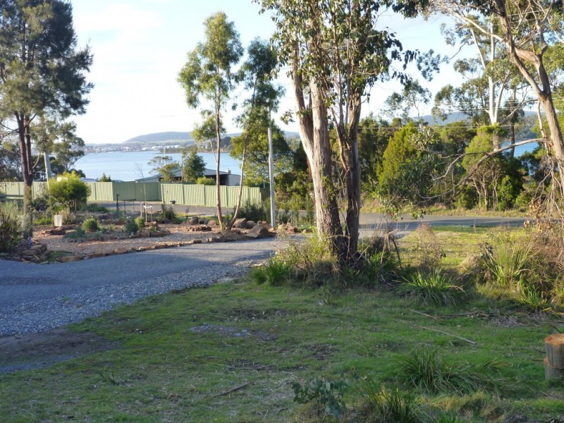 88 Sunset Boulevard, Clarence Point TAS 7270