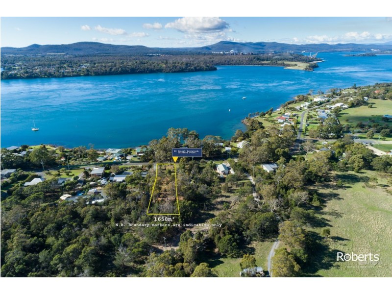 88 Sunset Boulevard, Clarence Point TAS 7270