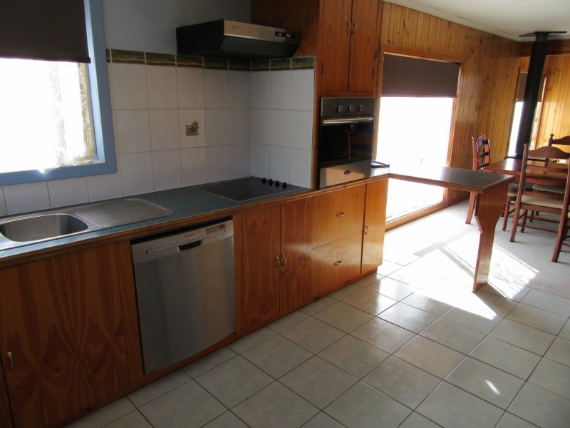 279 West Arm Road, Beauty Point TAS 7270