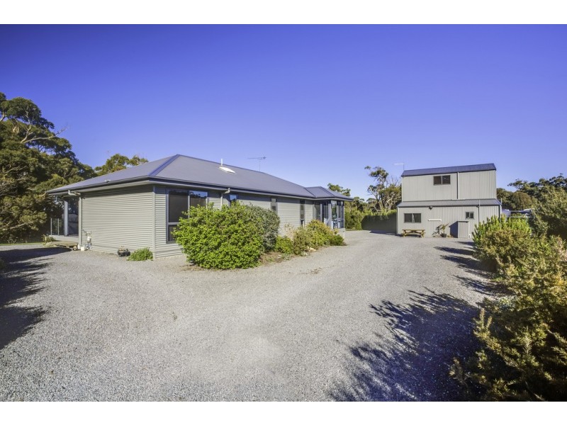 126 Clarence Point Road, Clarence Point TAS 7270