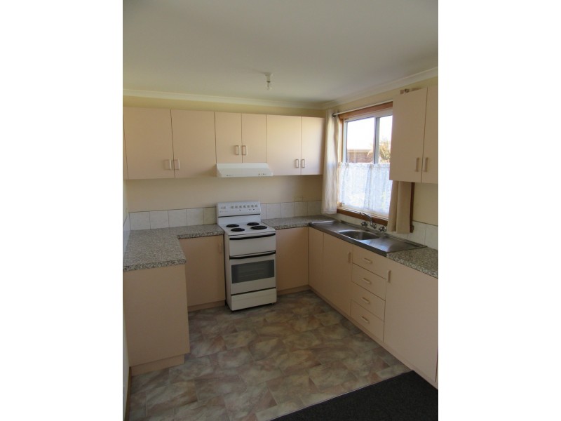 17 Beatty Street, Beauty Point TAS 7270