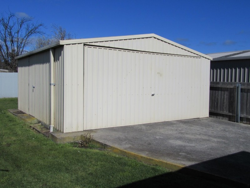 17 Beatty Street, Beauty Point TAS 7270