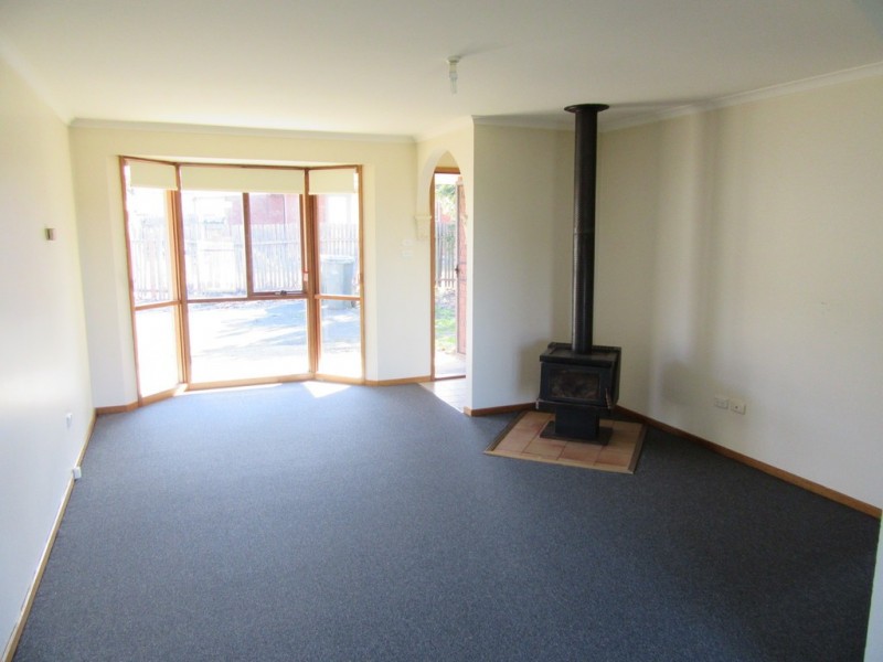 2/212 Weld Street, Beaconsfield TAS 7270