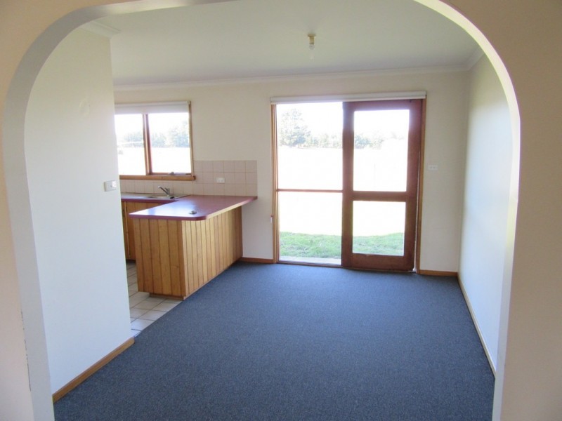 2/212 Weld Street, Beaconsfield TAS 7270