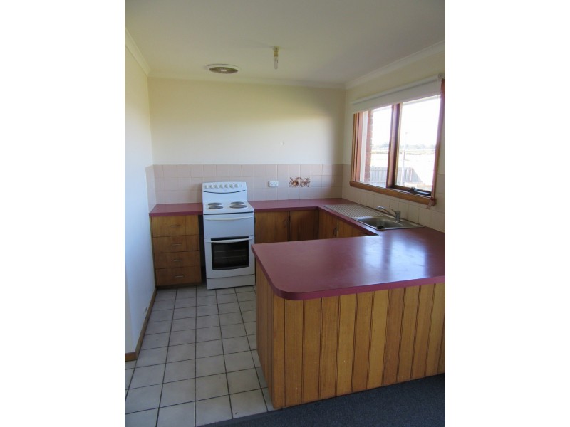 2/212 Weld Street, Beaconsfield TAS 7270
