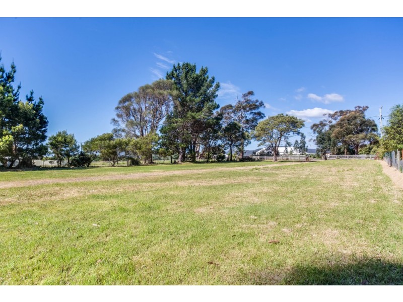 226 Bevic Road, Clarence Point TAS 7270