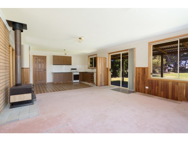 226 Bevic Road, Clarence Point TAS 7270